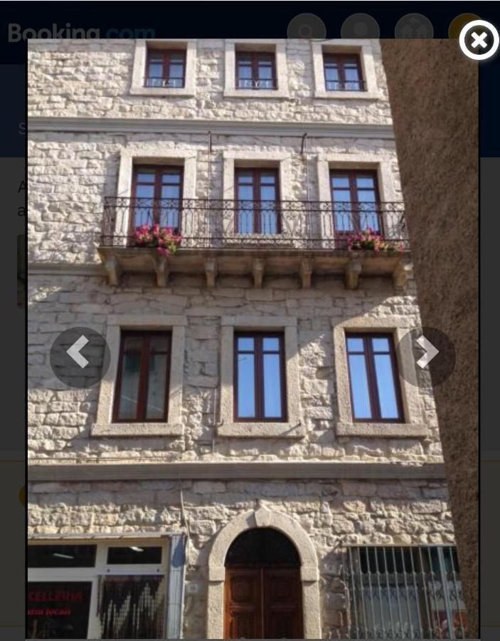 Guest House Le Gemelle Luras ภายนอก รูปภาพ
